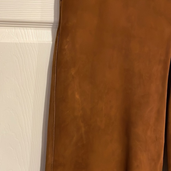 Vince Suede Culottes - Picture 13 of 15